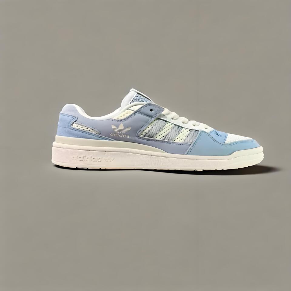 adidas Originals Vintage Sneakers | Suede & Mesh | Light Blue & Off-White