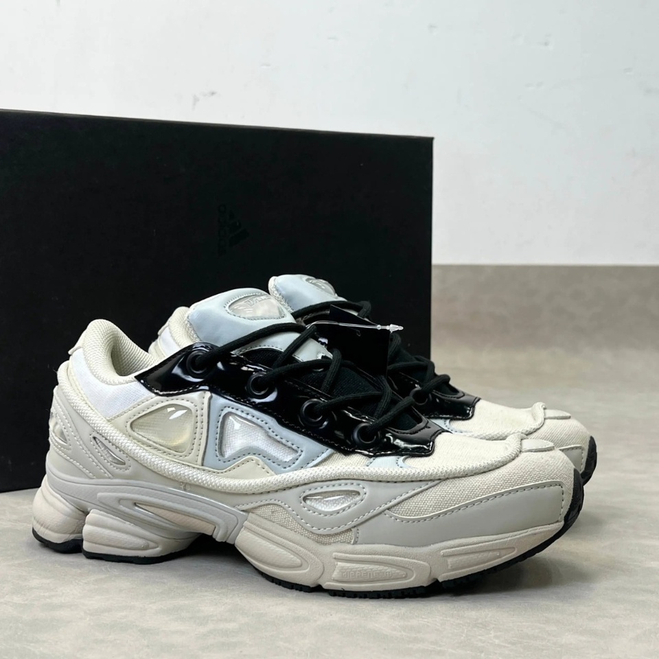 Adidas Ozweego Off-White Grey Black Retro Dad Shoes Chunky Sneakers