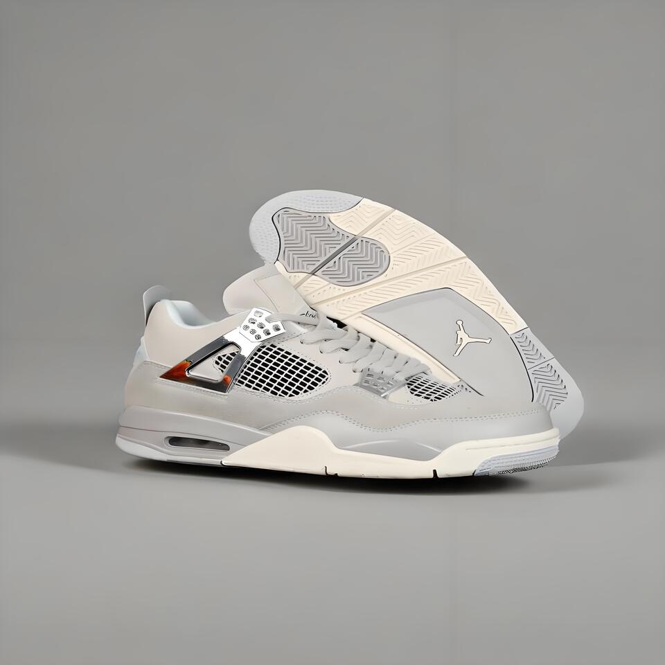 Air Jordan 4 Retro 