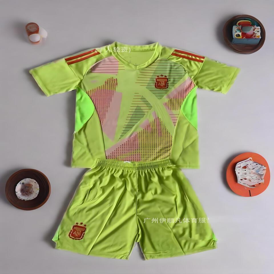 Argentina Green Goalkeeper Jersey Fluorescent Green Quick-Dry Football Shirt