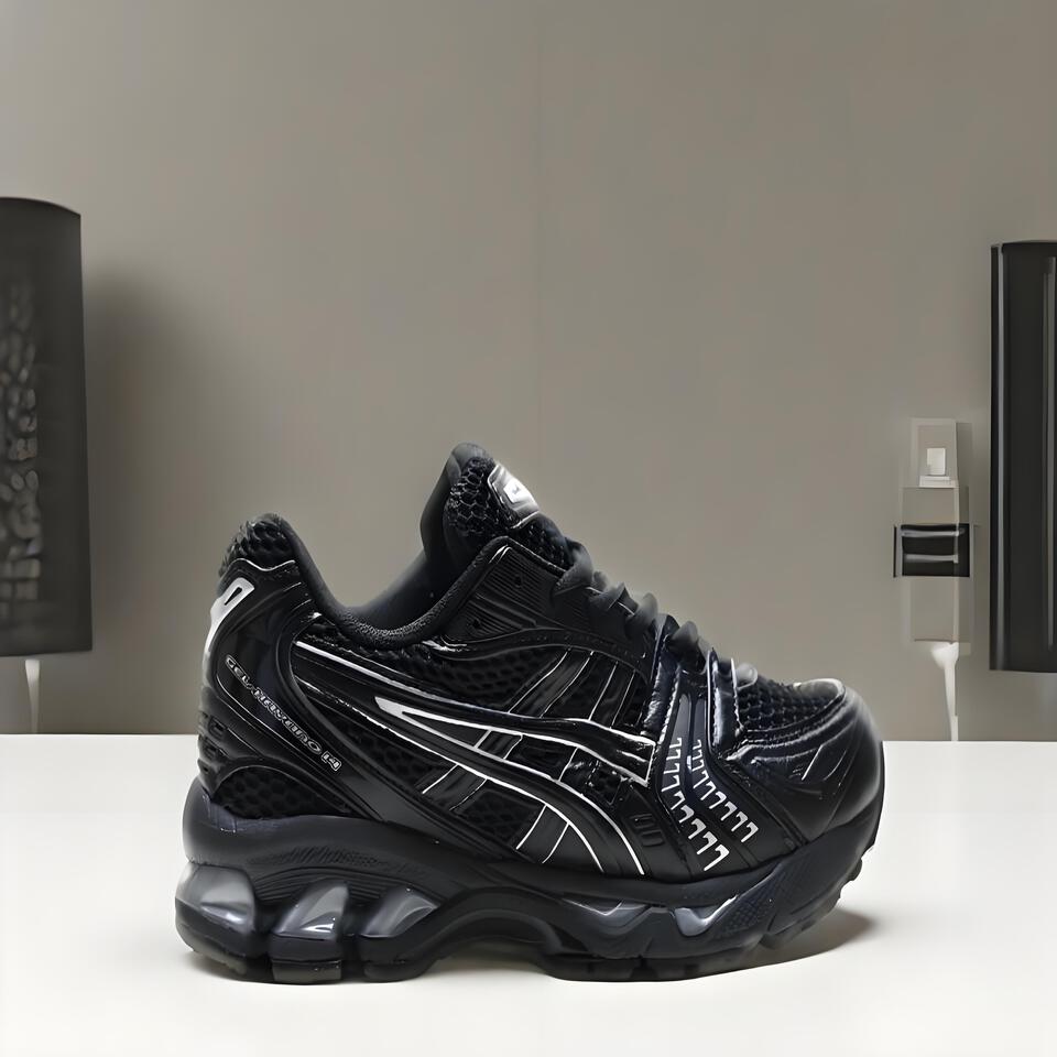 ASICS GEL-KAYANO 28: Stability Running Shoes for Men & Women | Cushioning Support | Black Silver