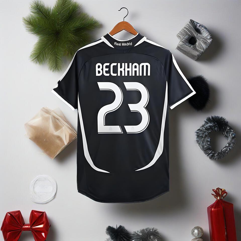 Beckham Real Madrid BW Retro Jersey Vintage Football Shirt