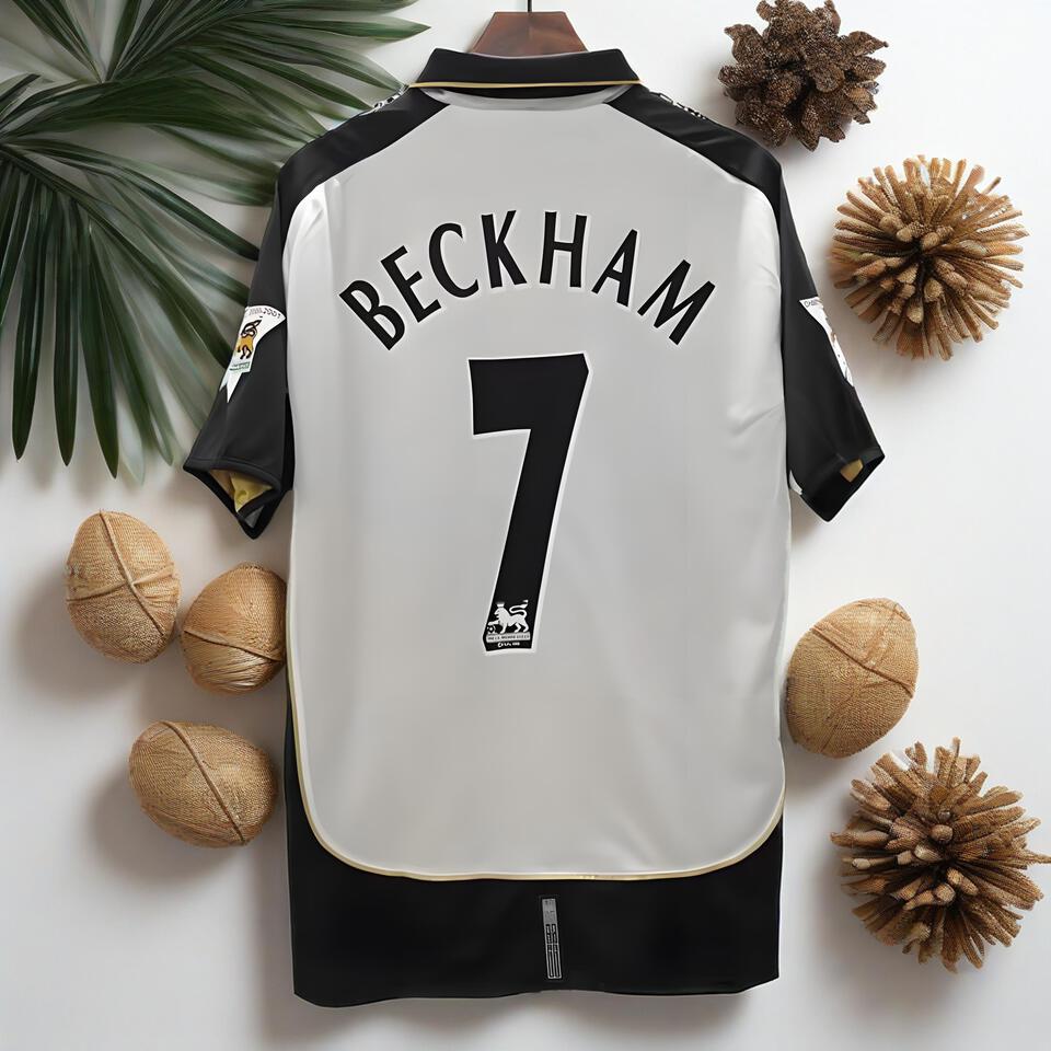 Beckham Retro Soccer Jersey 7 - Black & White Vintage Football Shirt