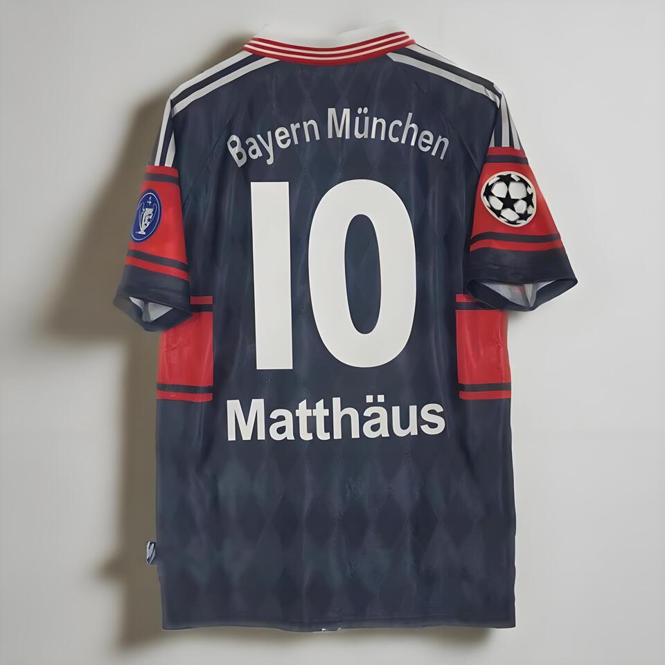FC Bayern Classic Dark Blue Football Jersey #10 Matthaus - Vintage Soccer Shirt
