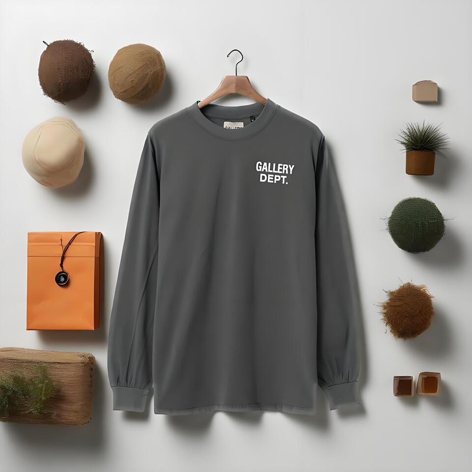 Gallery Dept. Dark Grey Long Sleeve T-Shirt Unisex Streetwear