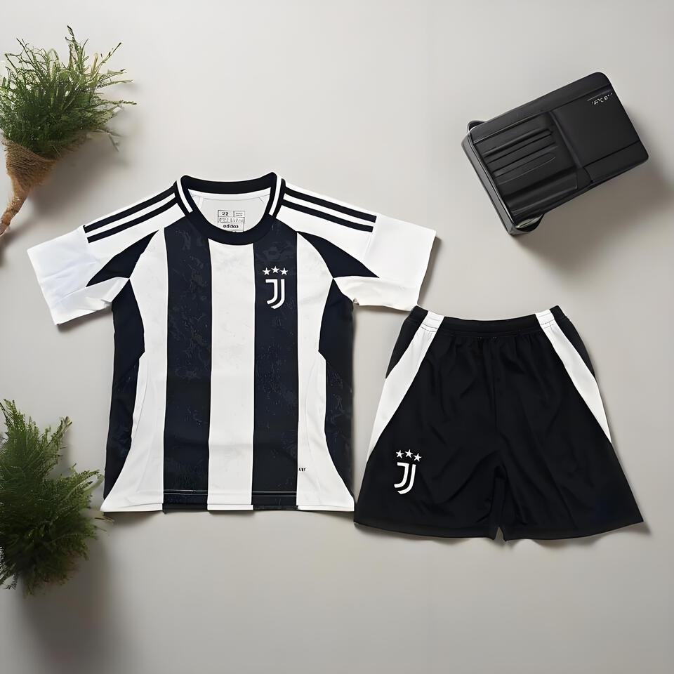 Juventus Black White Striped Breathable Sports Set