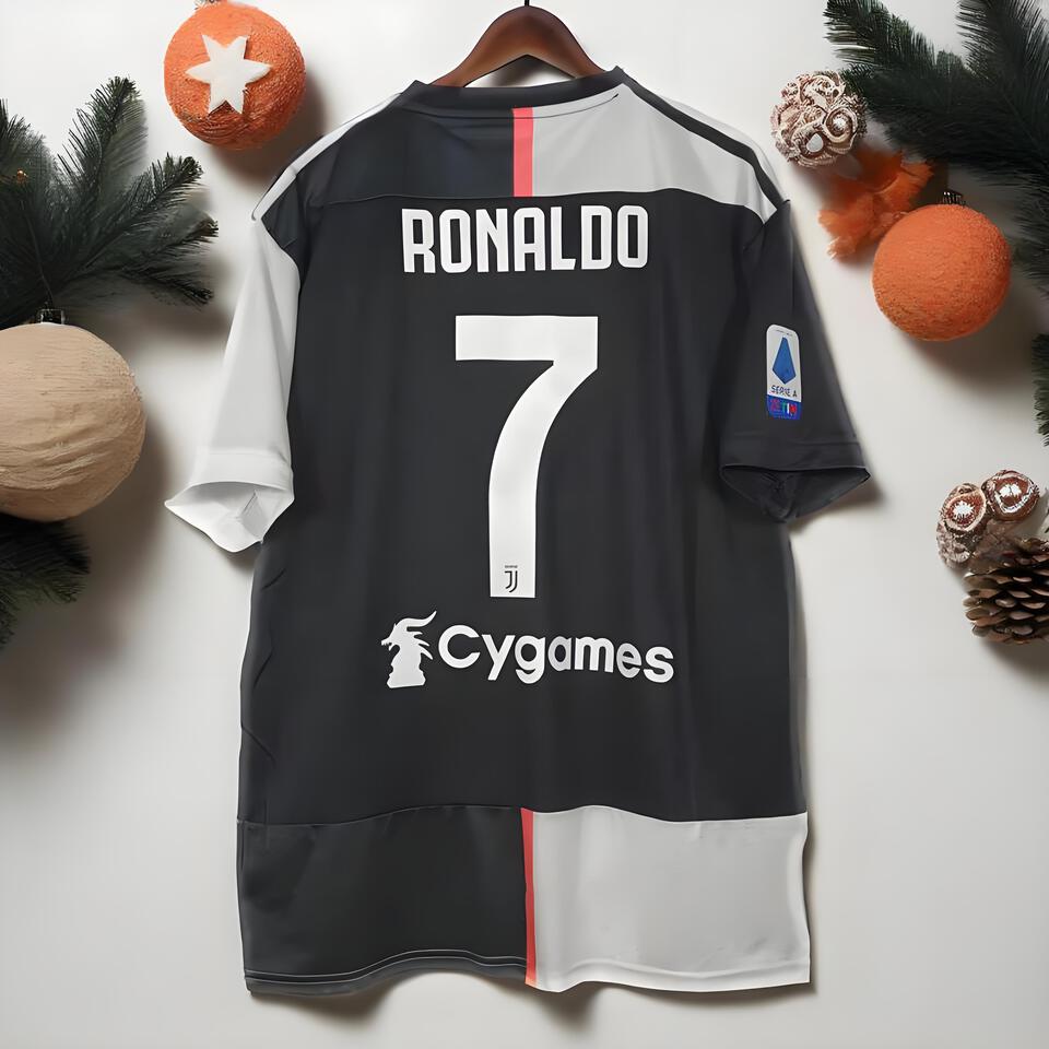 Juventus Ronaldo Black White Breathable Football Jersey