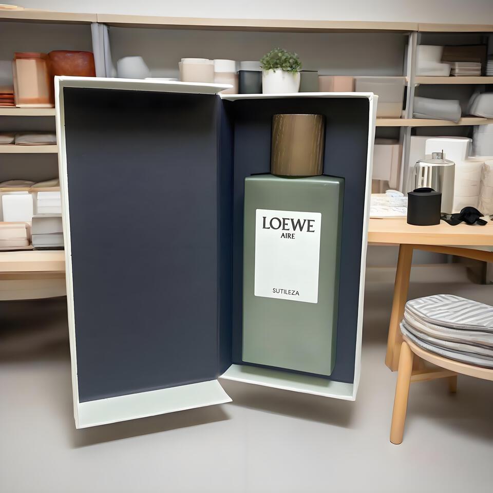 LOEWE Miracle Green Perfume for Women | Floral Fragrance Eau de Parfum