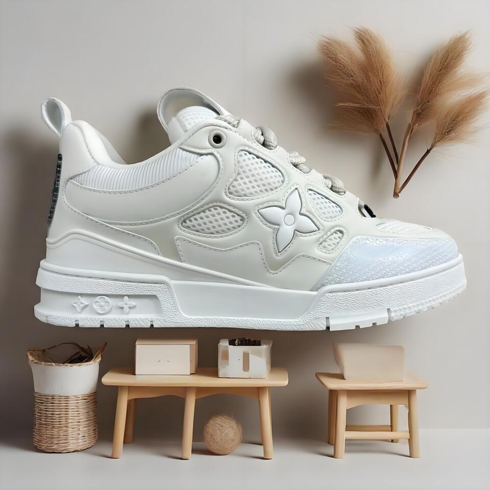 Louis Vuitton Trainer White Four Leaf Clover Sneakers