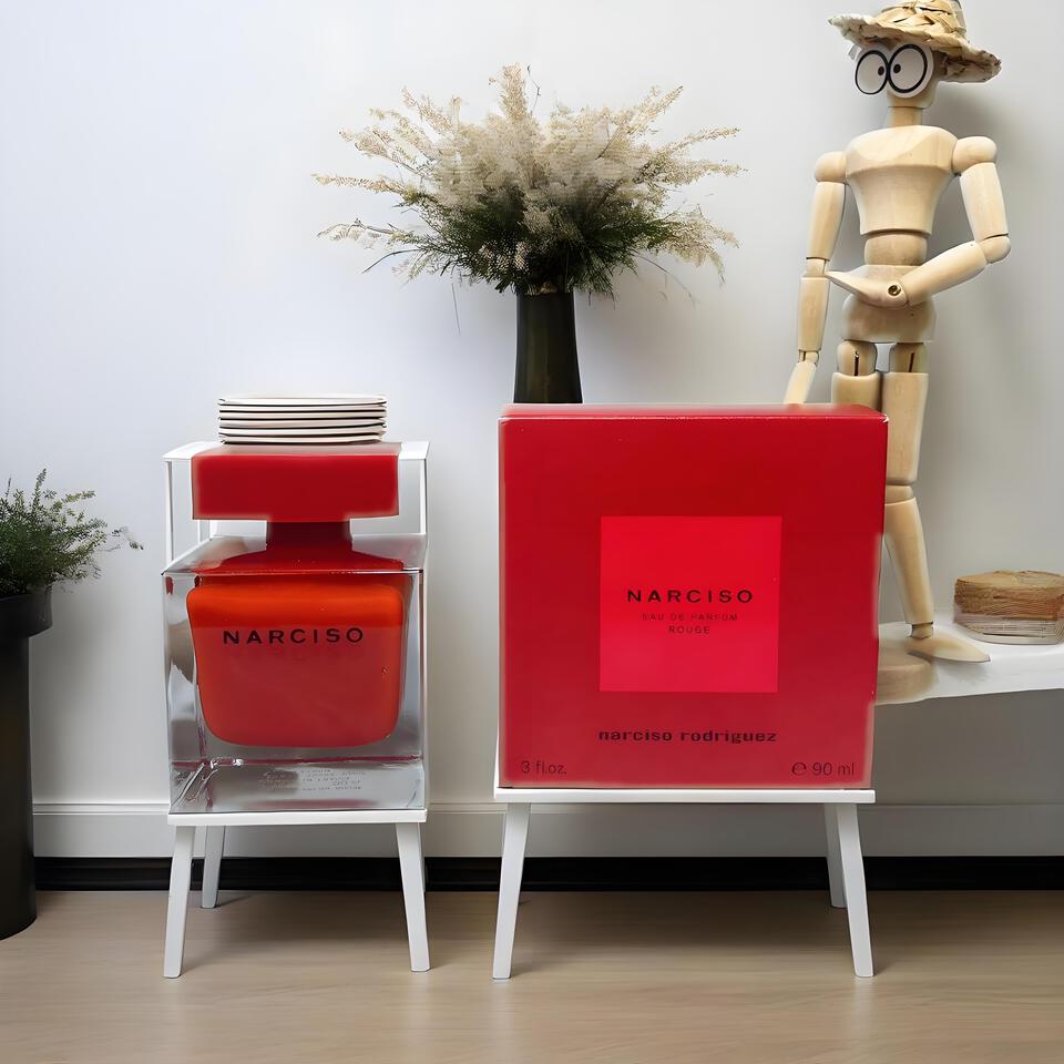 Narciso Rouge Unisex Red Perfume for Women & Men, Eau de Parfum