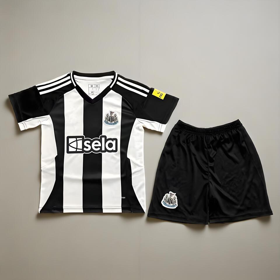 Newcastle United Black White Breathable Sports Tracksuit Men Women