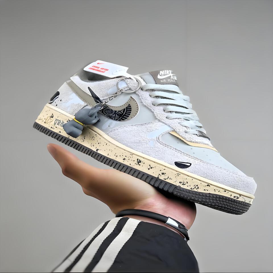 Nike Air Force 1 Grey Suede Paint Splatter Casual Sneakers Air Cushion