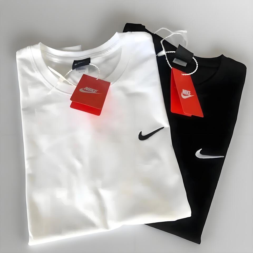 Nike Classic Black And White Cotton T-Shirt