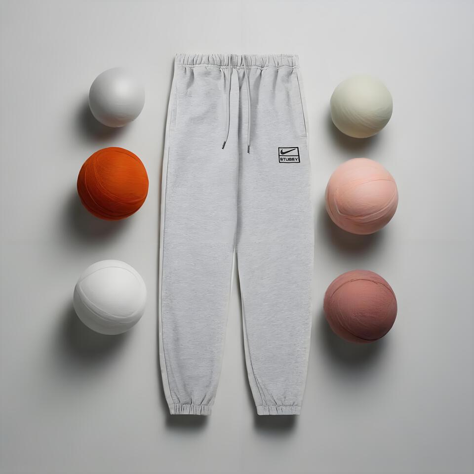 Nike Sportswear Men's Grey Joggers Pants Classic Fit