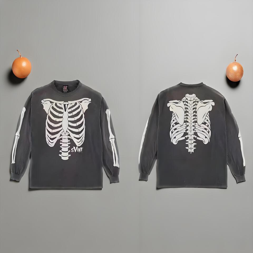 SAINT ARMY Distressed Black Cotton Bone Graphic Loose Long Sleeve Tee