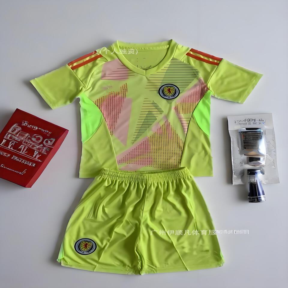 Scottish Neon Green Goalkeeper Jersey Breathable Football GK Kit