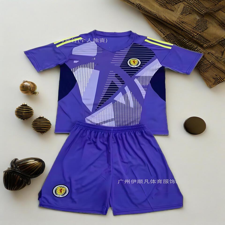 Yisooflen Scotland Purple Goalkeeper Breathable Sports Set